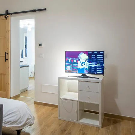 Apartment Housmart Val D'aposa 5