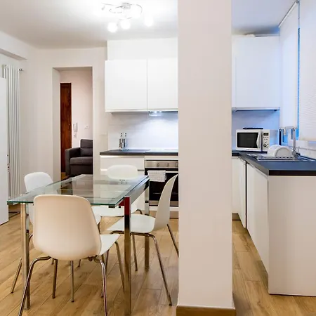 Housmart Val D'aposa 5 *