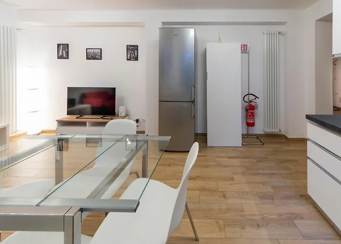 Апартаменты Housmart Val D'aposa 5 Болонья