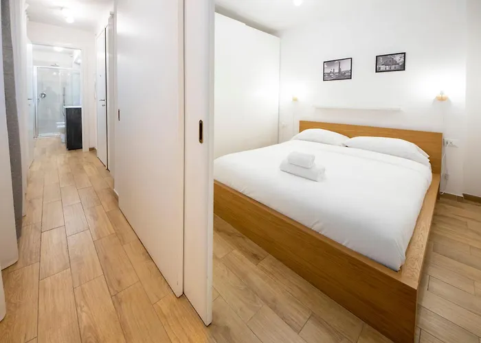 Housmart Val D'aposa 5 * Болонья